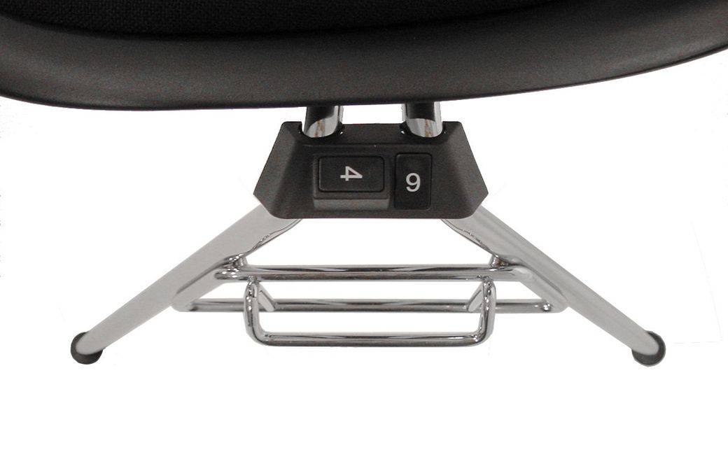 Eames Plastic Side Chair DSS