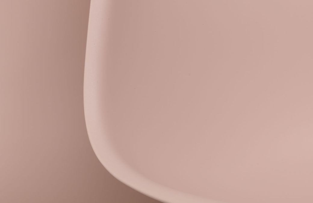 Eames Plastic Side Chair DSX