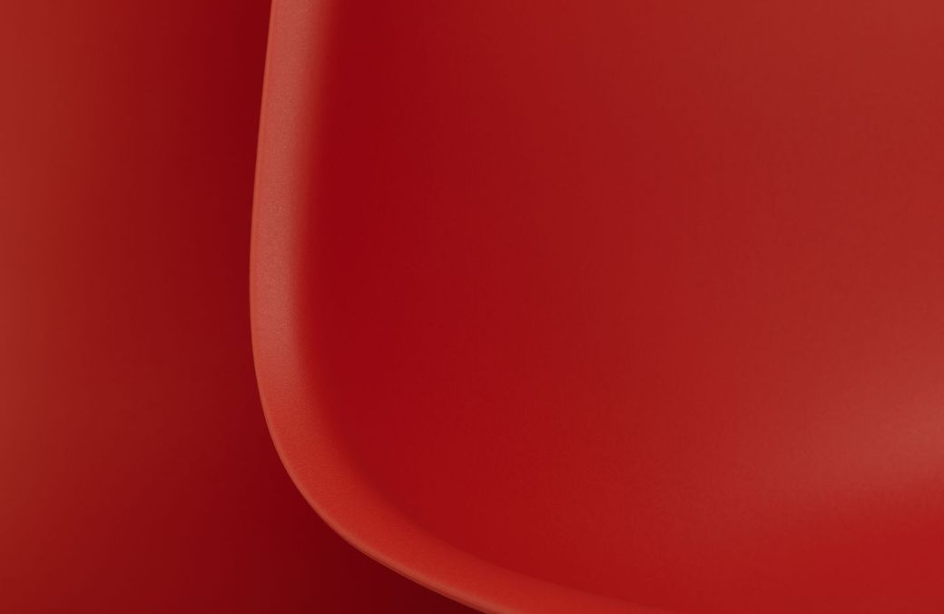 Eames Plastic Side Chair DSX