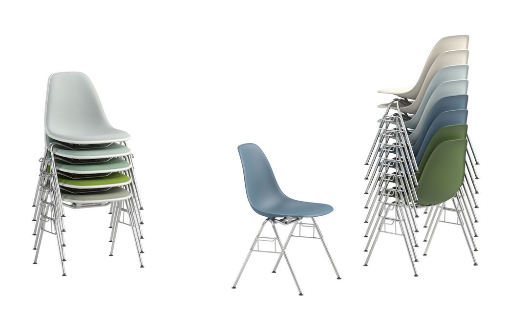 Eames Plastic Side Chair DSS