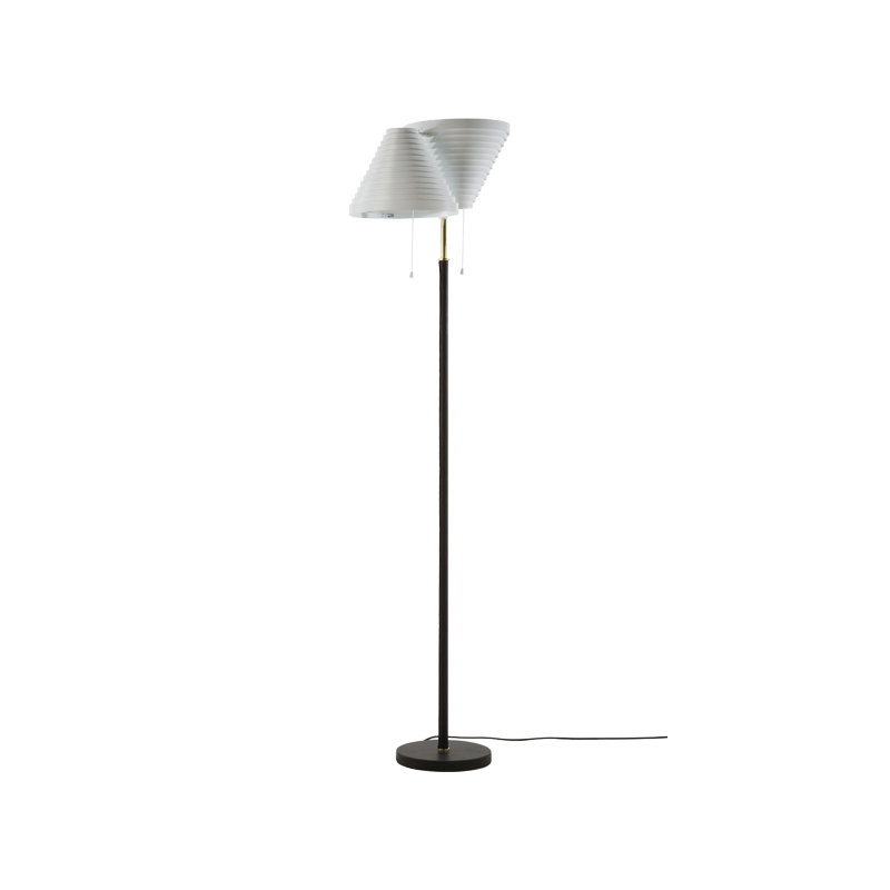 Artek|Floor lamps|Aalto floor lamp A810, brass