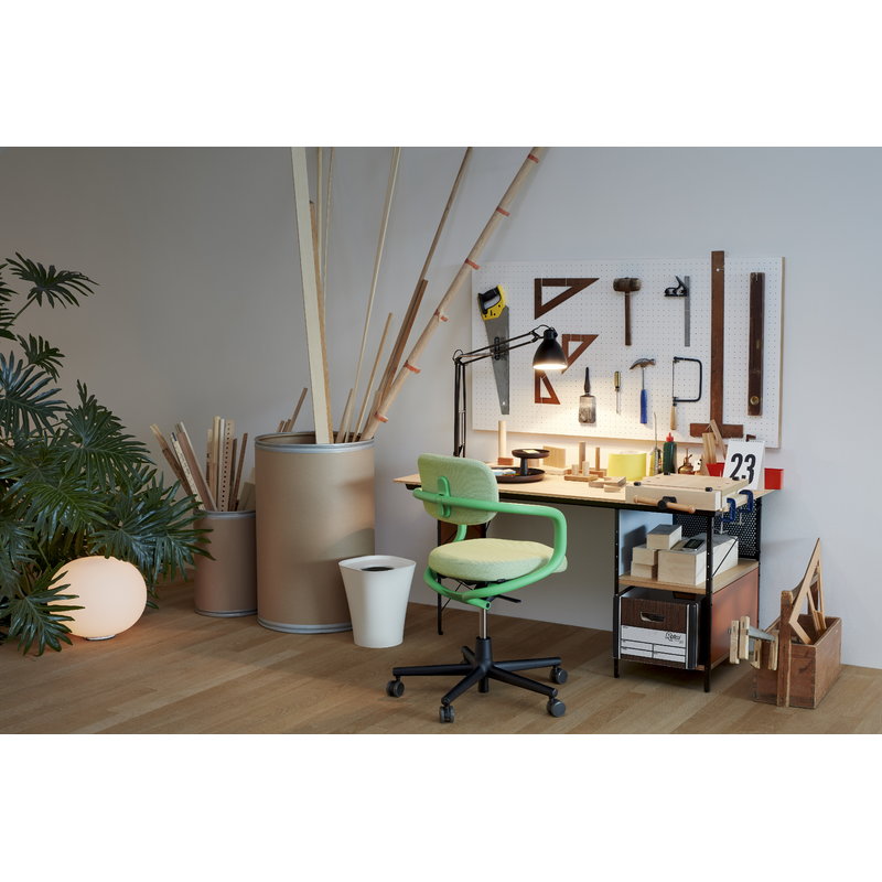 Vitra Rotary tray, black | One52 Furniture