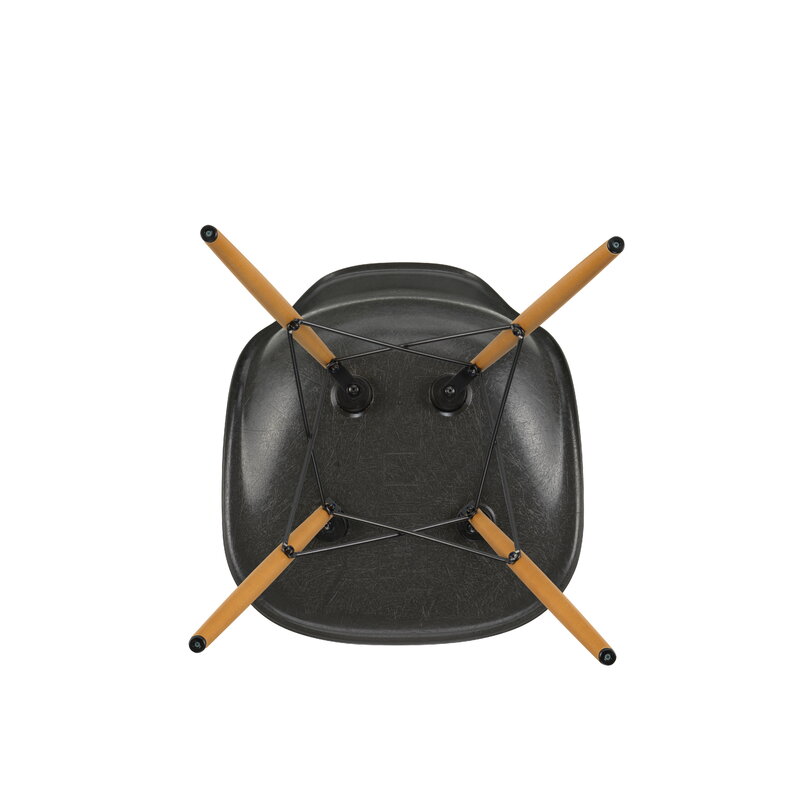 Vitra Eames DSW Fiberglass Chair, elephant hide grey - maple | One52 Furniture