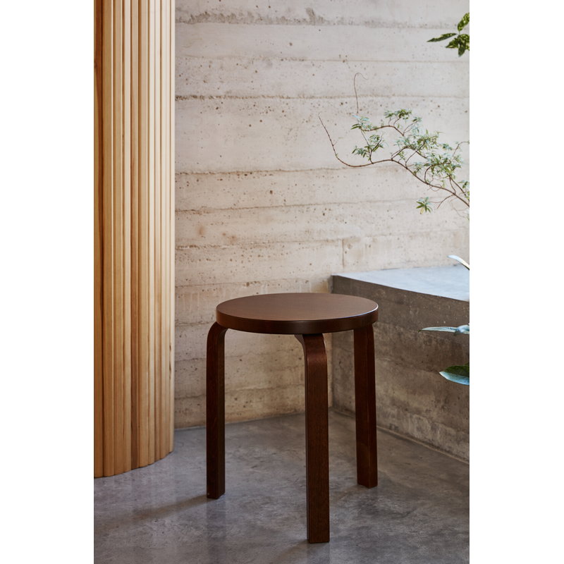 Artek|Chairs, Stools|Aalto stool 60, walnut