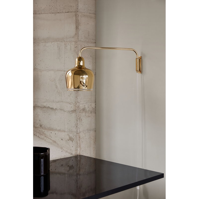 Artek|Wall lamps|Aalto wall lamp A330S "Golden Bell", brass