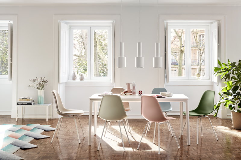Vitra Resting Bird, small, sand | One52 Furniture