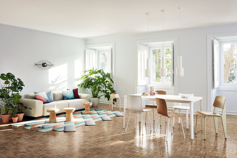 Vitra L'Oiseau ceramic bird, ivory matt | One52 Furniture