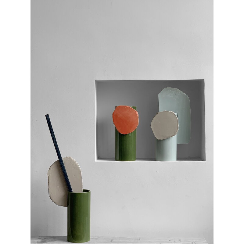 Vitra Vases Découpage, Disque | One52 Furniture