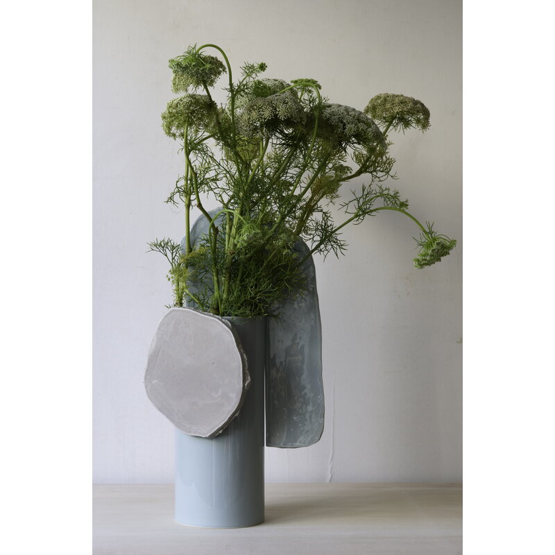 Vitra Vases Découpage, Feuille | One52 Furniture