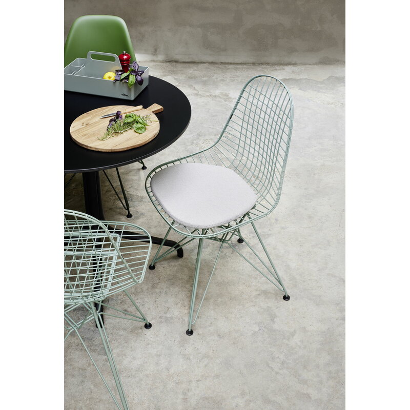 Vitra Wire Chair DKR, Eames seafoam green | One52 Furniture