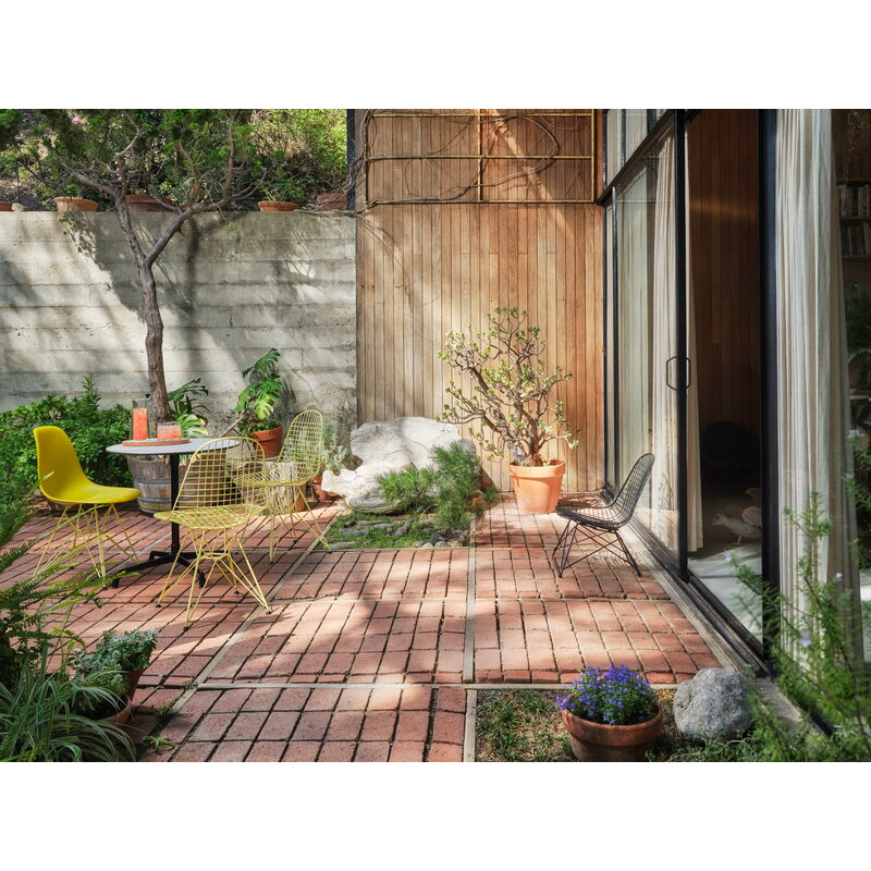 Vitra Wire Chair DKR, citron | One52 Furniture