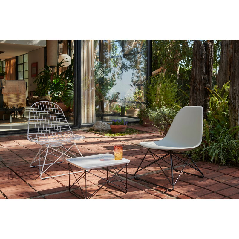 Vitra Wire Chair LKR, white | One52 Furniture