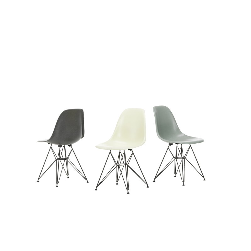 Vitra Eames DSR Fiberglass Chair, parchment - black | One52 Furniture