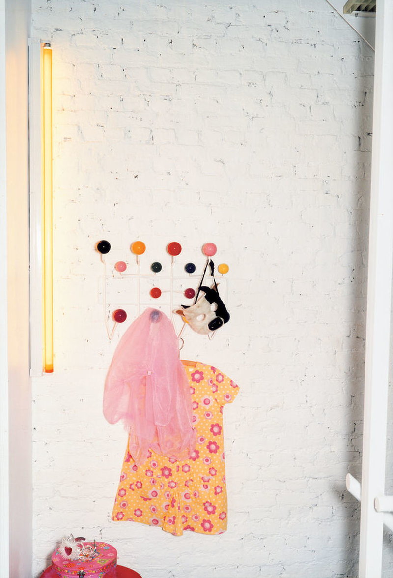 Vitra Hang it all coat rack, multicolor | One52 Furniture