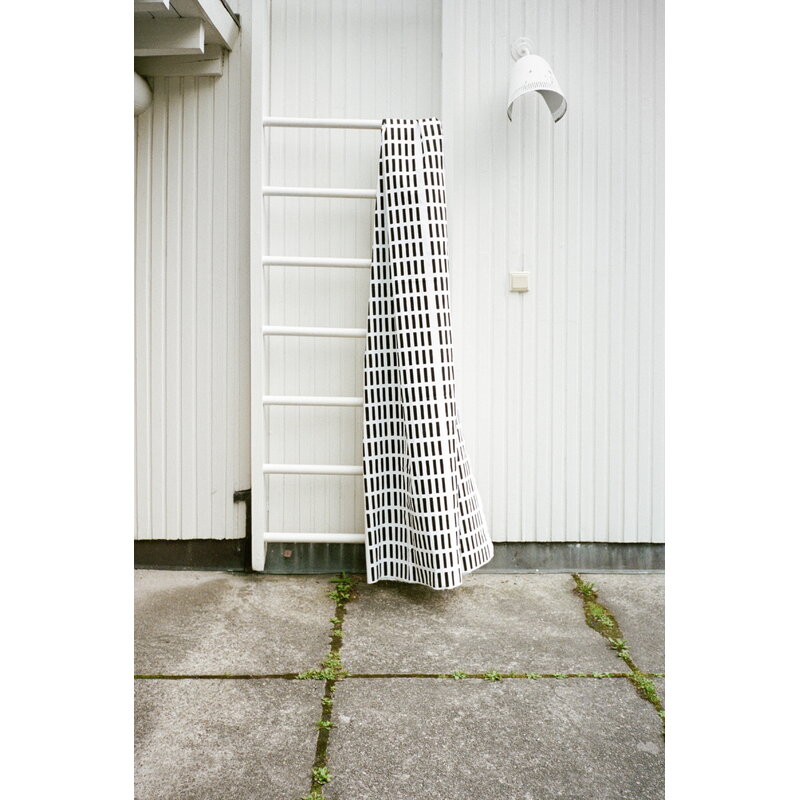 Artek|Artek fabrics, Fabrics|Siena canvas cotton fabric, 150 x 300 cm, white - black