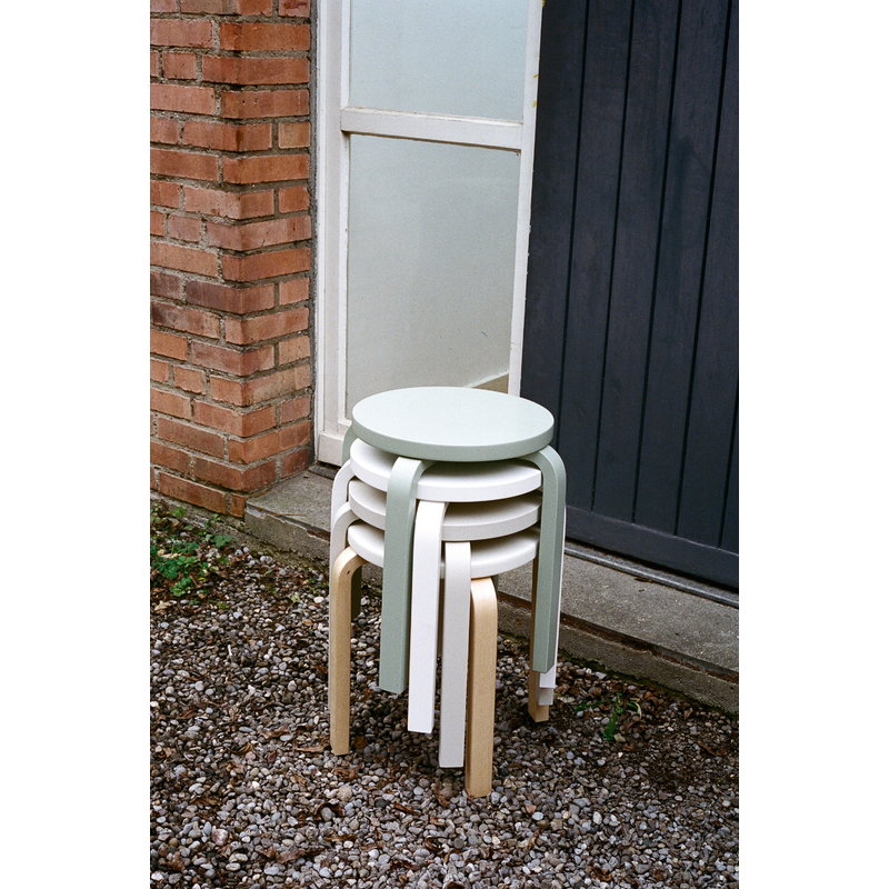 Artek|Chairs, Stools|Aalto stool 60, white - birch