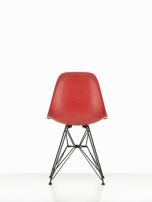 Vitra Eames DSR Fiberglass chair, classic red - basic dark | One52 Furniture