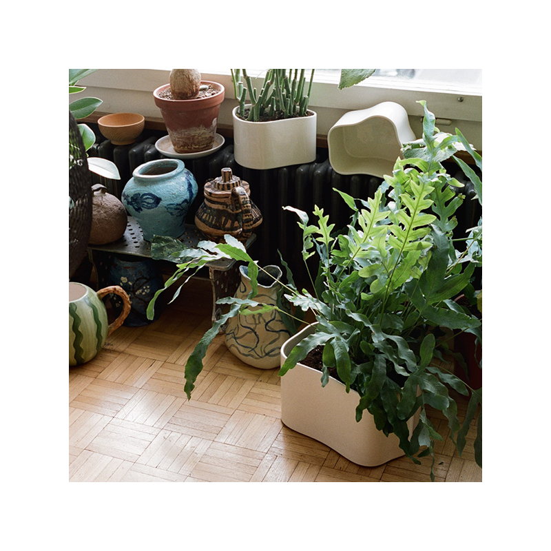 Artek|Indoor gardening, Planters & plant pots|Riihitie plant pot A, small, white gloss