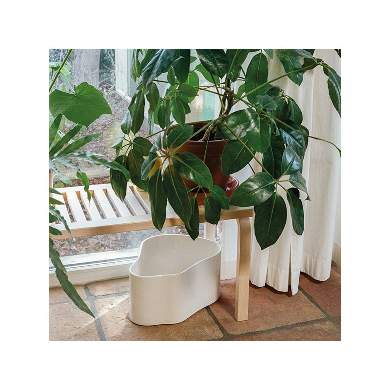 Artek|Indoor gardening, Planters & plant pots|Riihitie plant pot A, large, white gloss