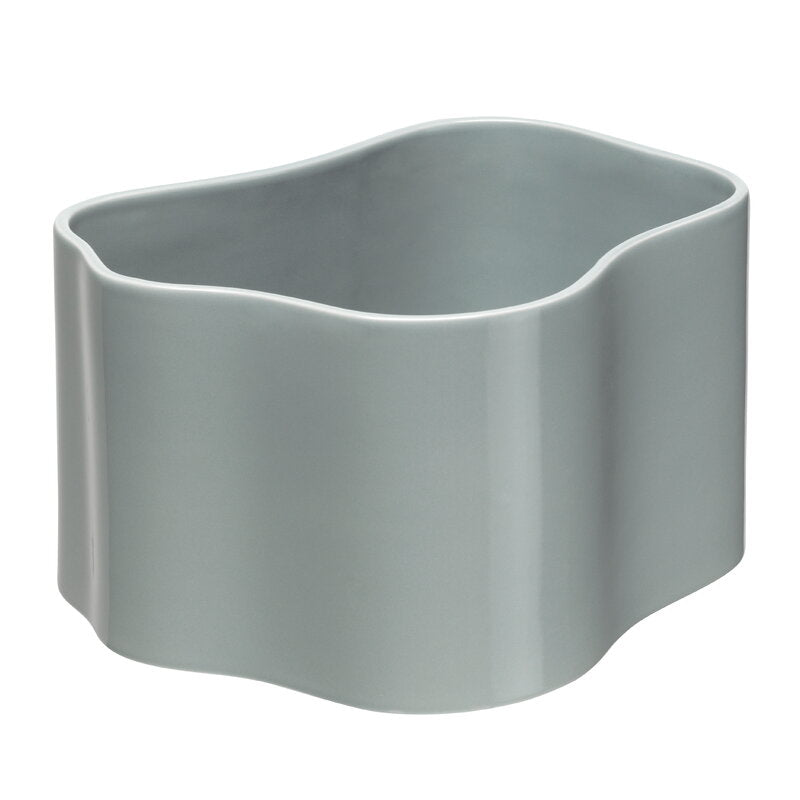 Artek|Indoor gardening, Planters & plant pots|Riihitie plant pot B, medium, light grey