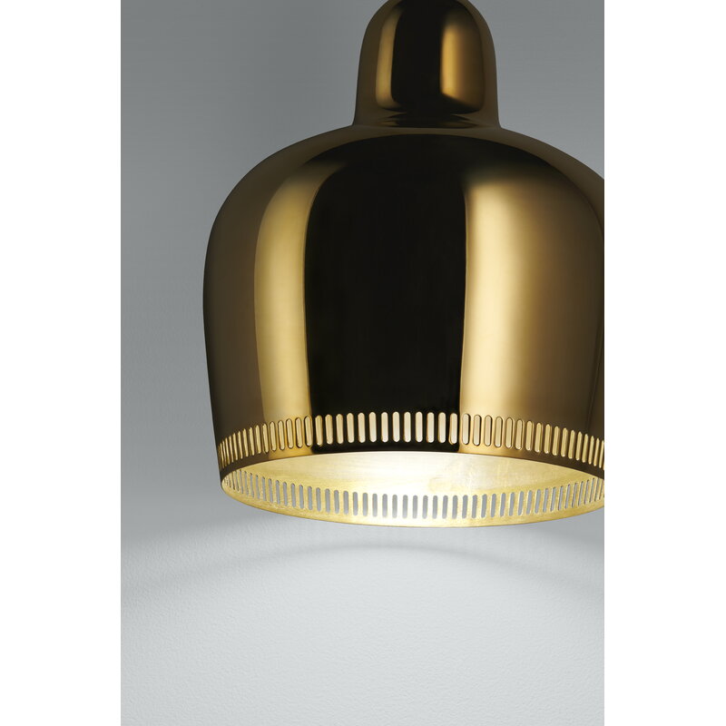 Artek|Ceiling lamps, Pendant lamps|Aalto pendant A330S "Golden Bell Savoy", brass