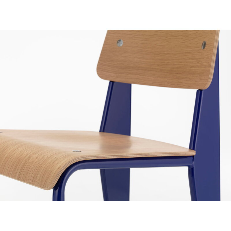Vitra Standard chair, Prouvé Bleu Marcoule - oak | One52 Furniture