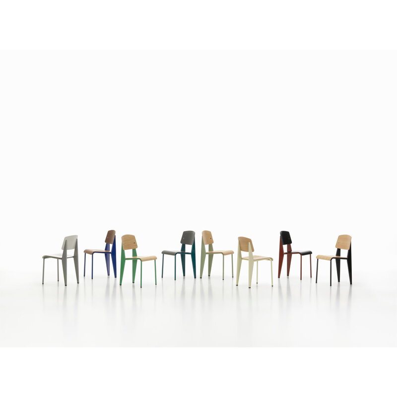 Vitra Standard chair, Prouvé Gris Vermeer - oak | One52 Furniture