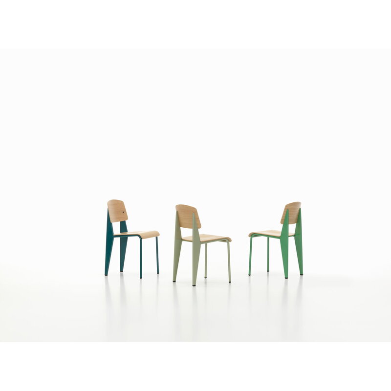 Vitra Standard chair, Prouvé Blé Vert - oak | One52 Furniture