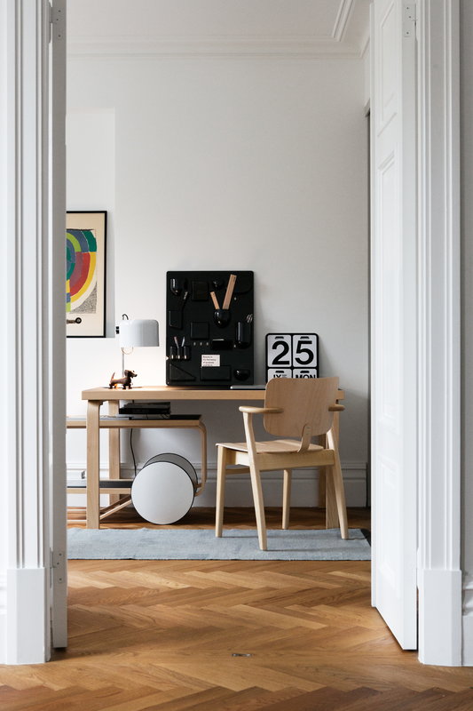 Vitra Uten Silo II, black | One52 Furniture