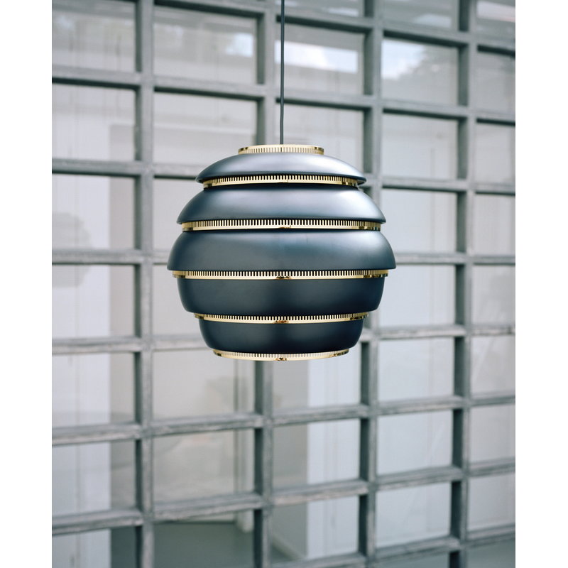 Artek|Ceiling lamps, Pendant lamps|Aalto pendant A331 "Beehive", black - brass