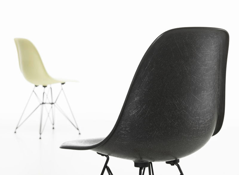 Vitra Eames DSR Fiberglass Chair, parchment - chrome | One52 Furniture