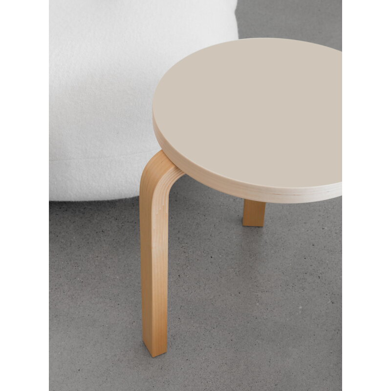 Artek|Chairs, Stools|Aalto stool 60, mushroom linoleum - birch