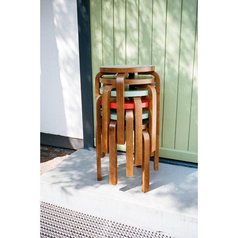Artek|Chairs, Stools|Aalto stool E60, walnut