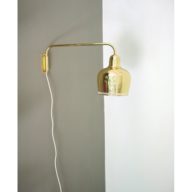 Artek|Wall lamps|Aalto wall lamp A330S "Golden Bell", brass